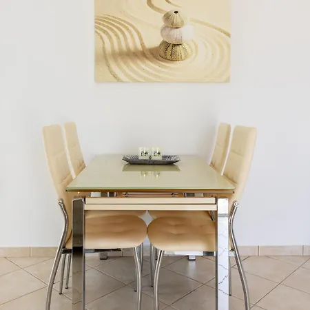 アパート Lydia's East Alikí