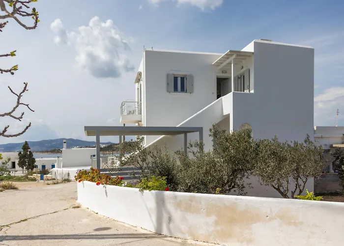 Lydia's East 아파트 Alikí